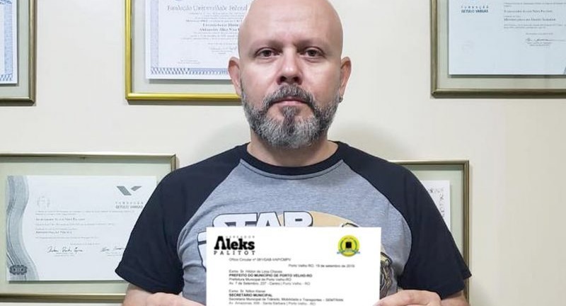 TRABALHO: Aleks Palitot cobra transporte público para acadêmicos da Unir