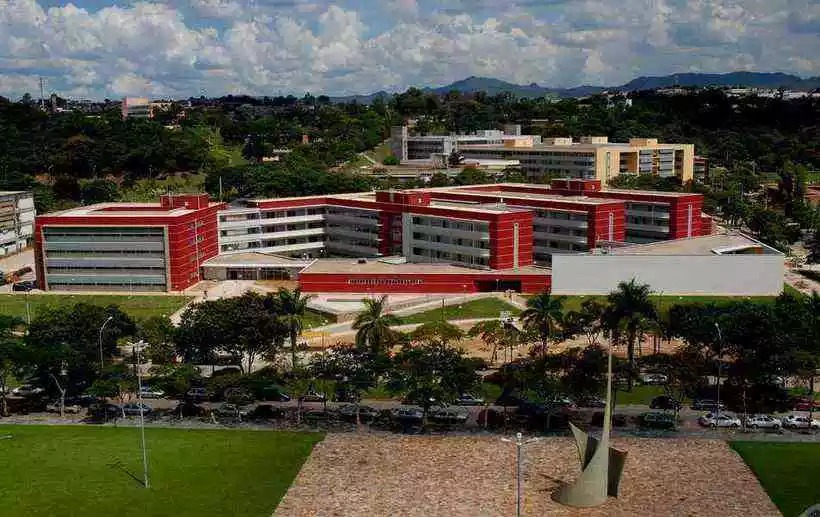 CORONAVÍRUS: Curso da UFMG capacita profissionais para atender pacientes 