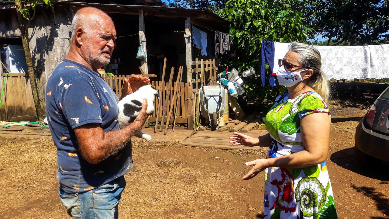 DEMANDAS: Márcia Socorristas Animais visita moradores do ramal Jatuarana