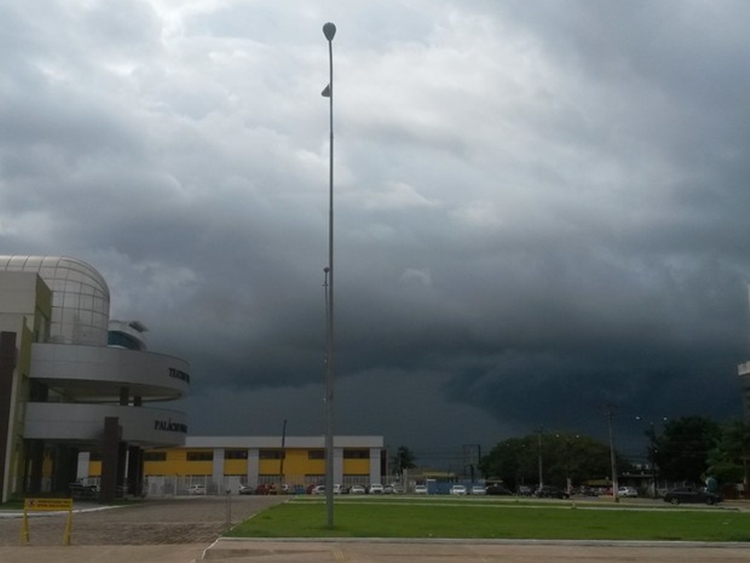 ATÉ QUE ENFIM: Sipam prevê chuvas rápidas para esta sexta-feira (27) em Porto Velho