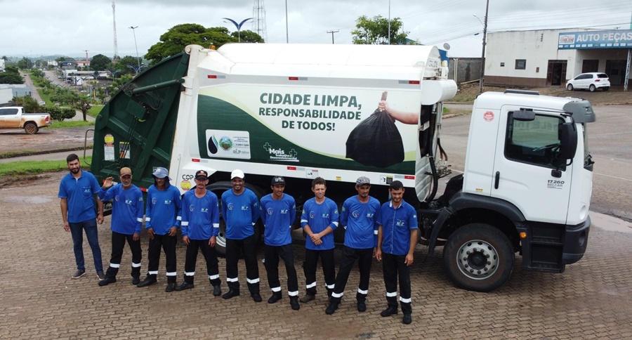 SAÚDE: Colorado D'Oeste investe em coleta eficiente de lixo e recontrata a RLP