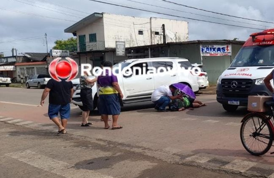 INABILITADA: Motorista de Blazer avança cruzamento e deixa mulher em moto ferida 