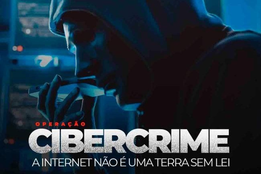 FAKE: PC prende acusados de criarem perfis falsos para caluniar e extorquir pessoas