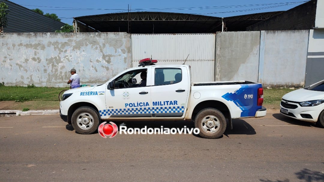 NO TÓRAX: Homem atacado a tiros em bar pede socorro dentro de empresa