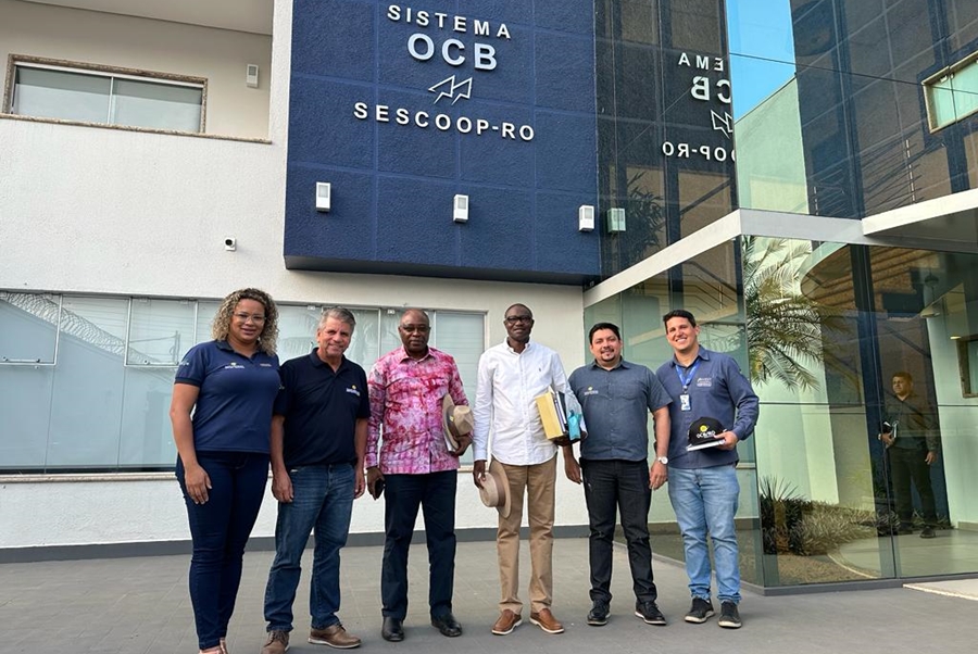 COSTA DO MARFIM: Embaixador reforça laços diplomáticos durante visita ao Sistema OCB/RO