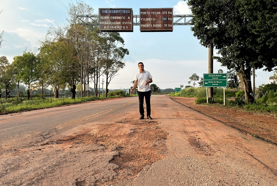 CÁSSIO GOIS: Deputado solicita recuperação de trechos críticos da RO-489