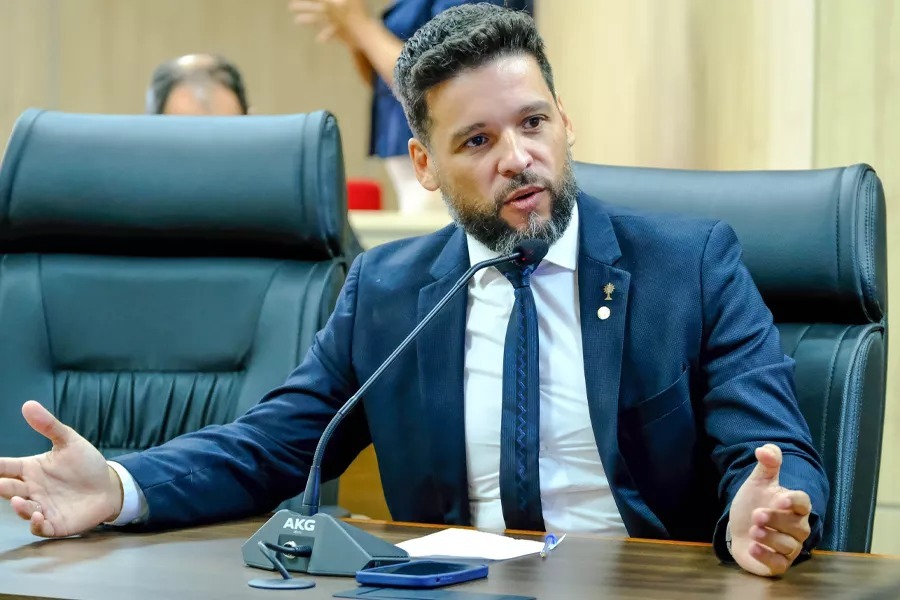 RESULTADO: Maioria classifica trabalho do deputado estadual Rodrigo Camargo como 'ruim'