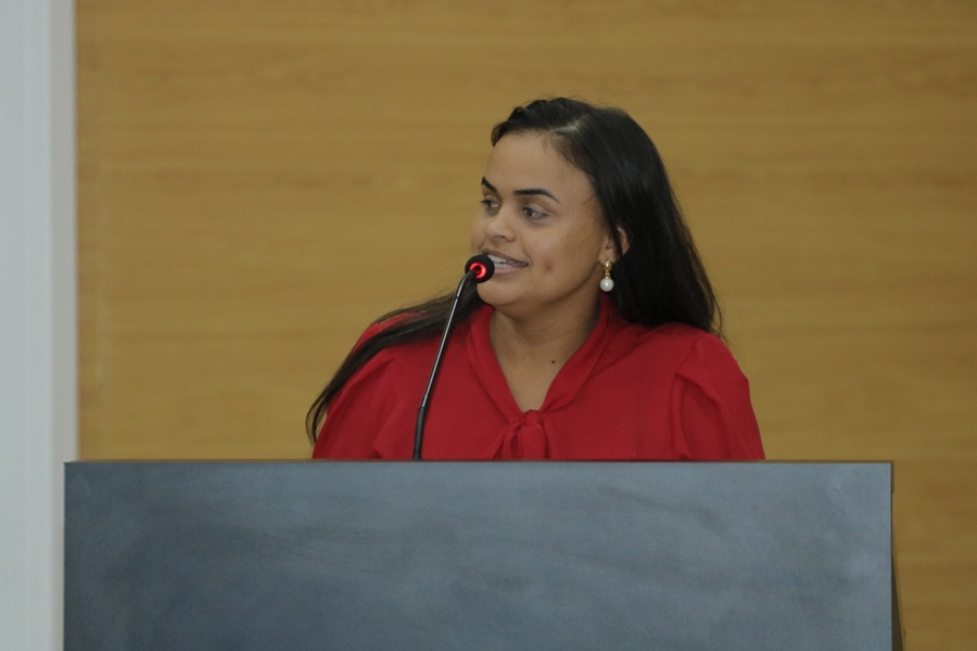 TAISSA SOUSA: Aprovada PL de deputada que garante permanência de Escolas Cívico-Militares em RO