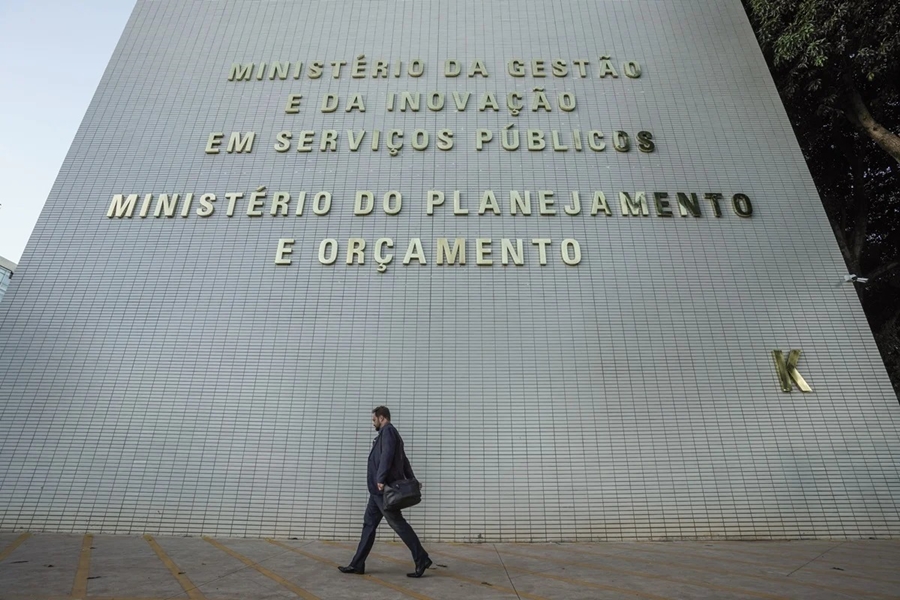 NACIONAL: Ministério da Gestão e Inovação faz processo seletivo para 200 vagas