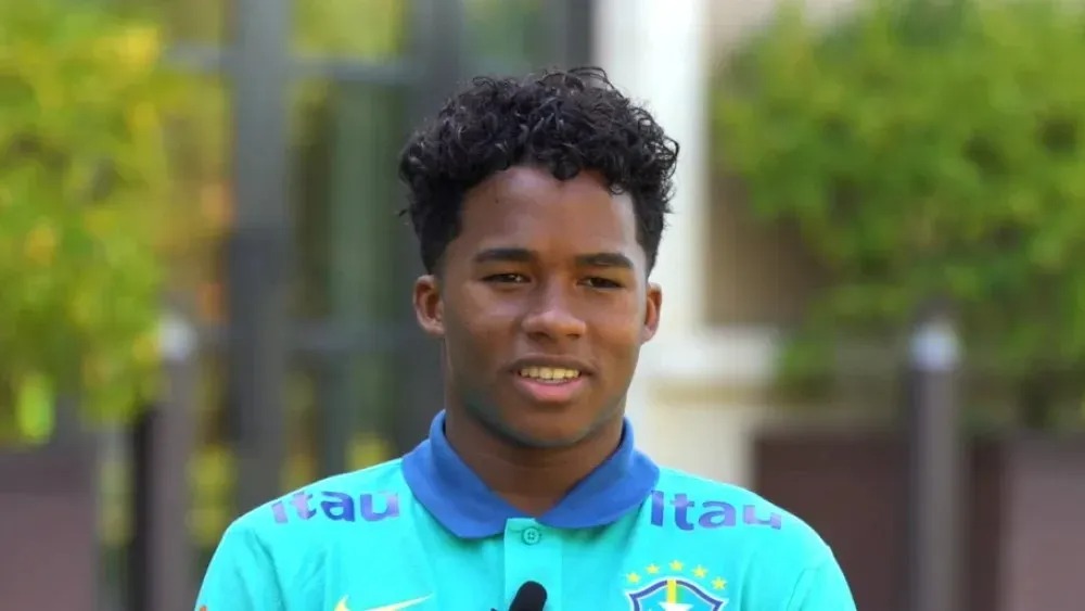 'EXEMPLO DE PAI':  Na Seleção, Endrick elogia Neymar durante entrevista 