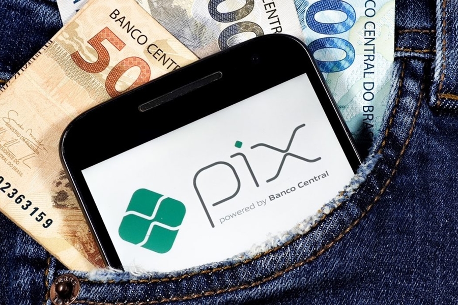 R$ 119,4 BI: Pix bate recorde e supera 224 milhões de transações em um dia