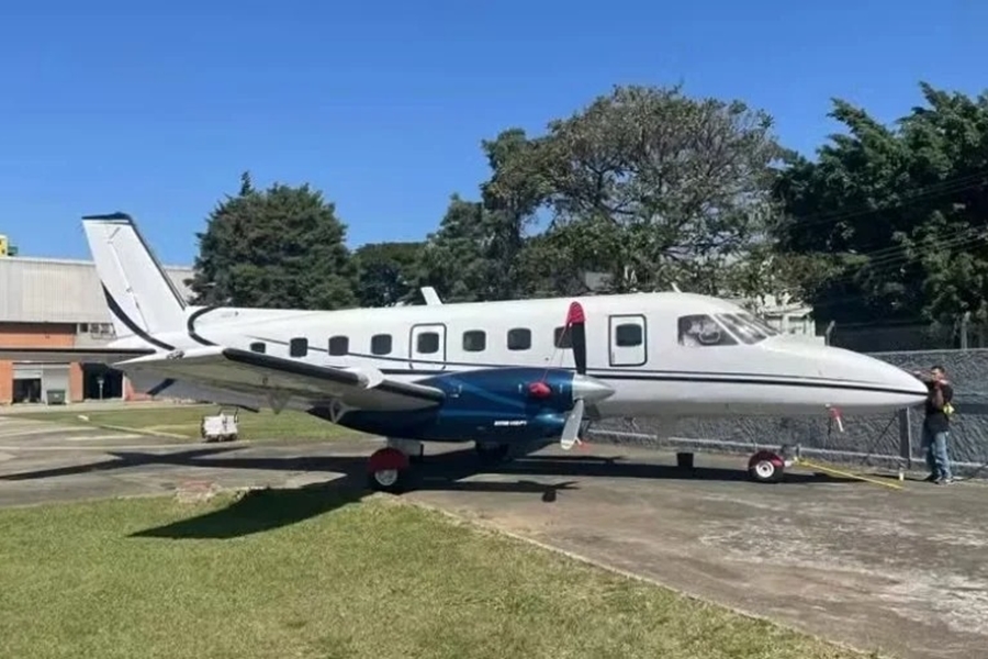 R$5 MI: Polícia apreende avião do PCC usado para transporte de droga 