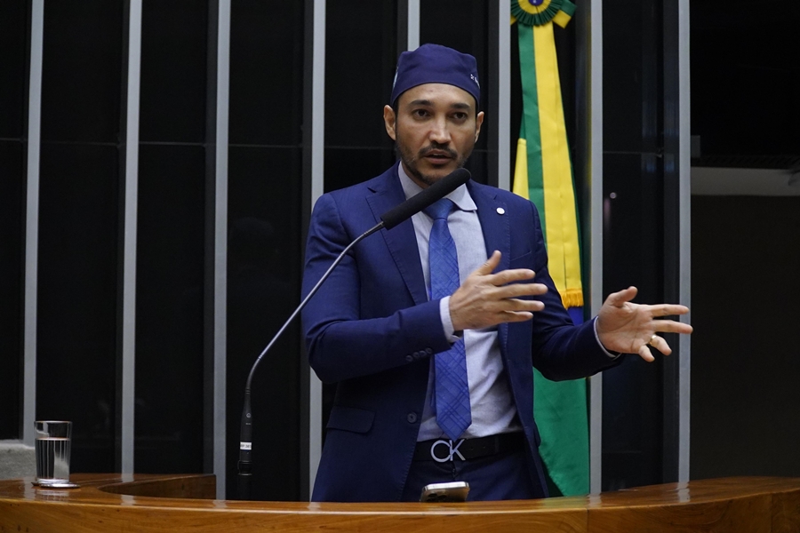 FERNANDO MÁXIMO: Deputado destina mais de R$ 3 milhões para combater a crise hídrica em Rondônia