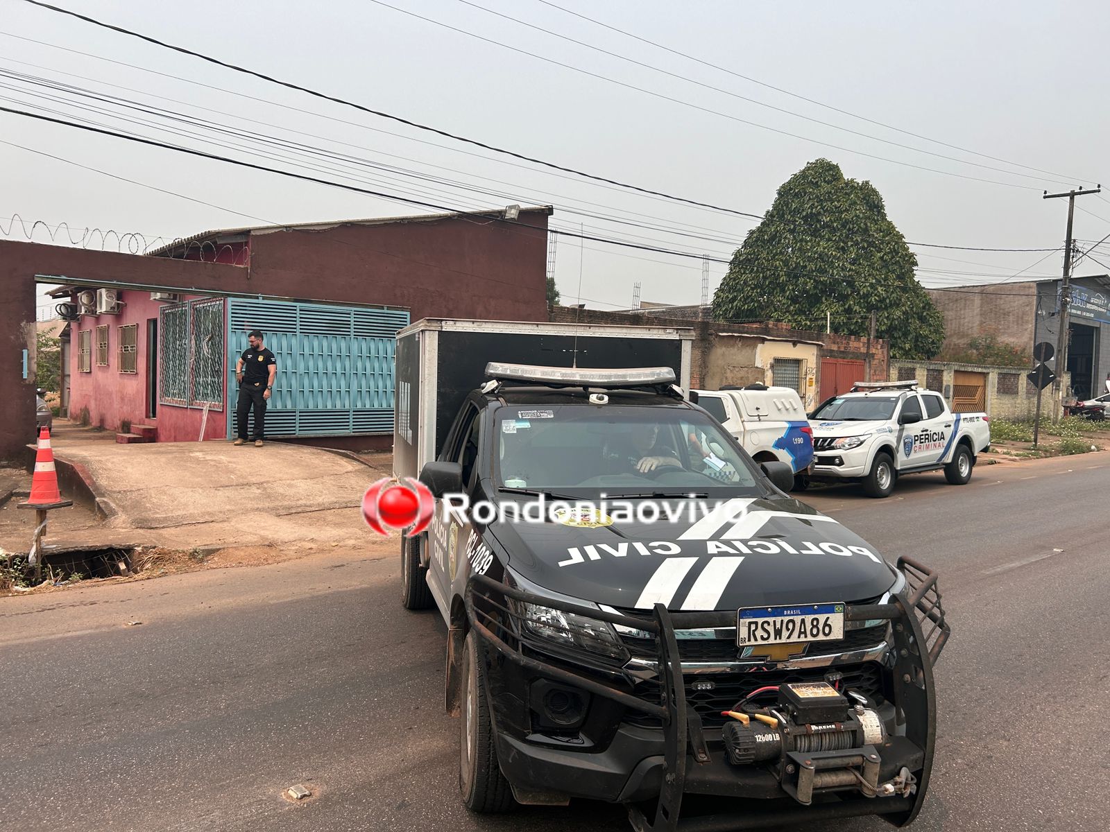 URGENTE: Peruano é encontrado morto em vila de apartamentos