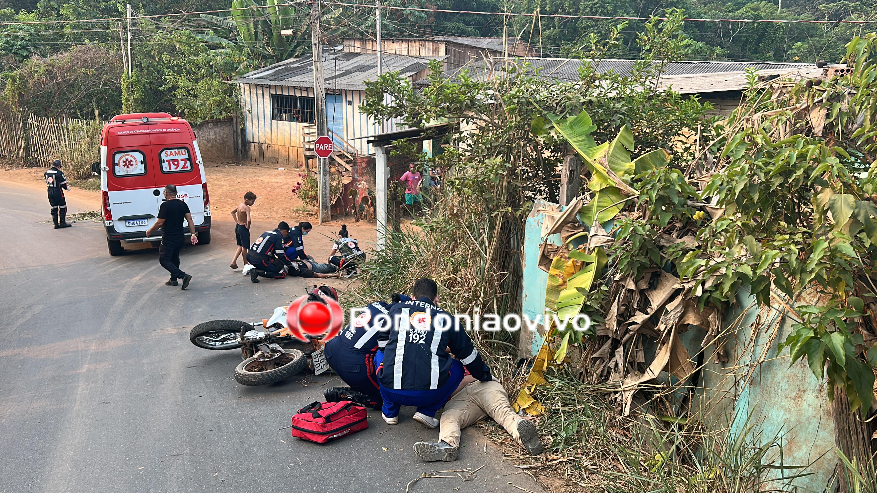 EMBRIAGADOS: Ocupantes de moto sofrem grave acidente em ladeira no Centro