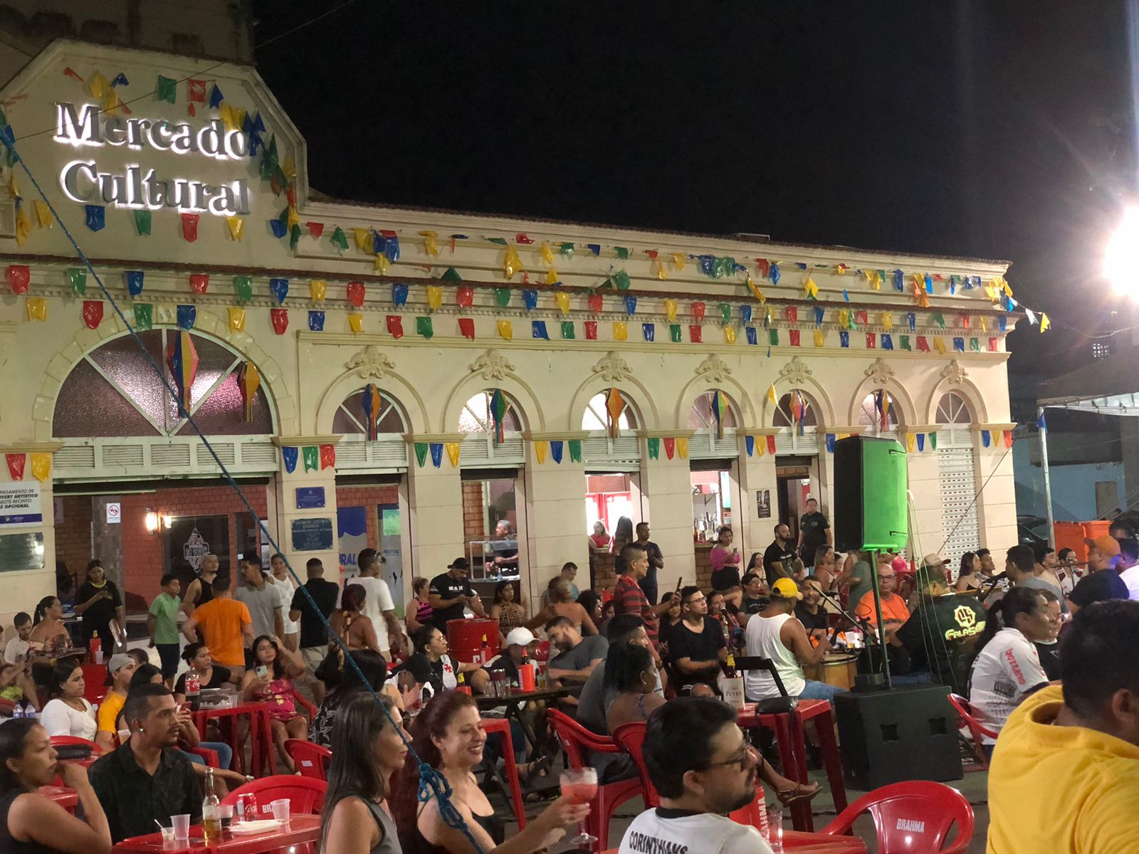 TERÇA-FEIRA: Hoje tem almoço especial em homenagem ao Dia do Nordestino no Mercado Cultural