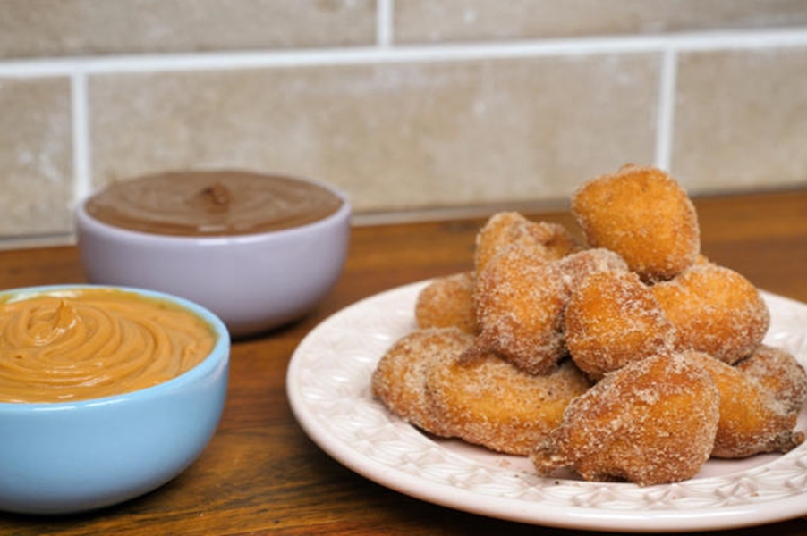 DO TEMPO DA VOVÓ: Receita simples de bolinho de chuva tradicional  