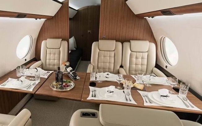 UM LUXO: Os detalhes do avião que Cristiano Ronaldo comprou por R$ 370 milhões 