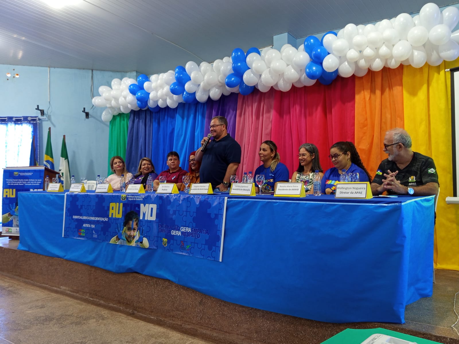 CONSCIENTIZAÇÃO DO AUTISMO: Itapuã do Oeste promove evento para famílias atípicas e educadores  