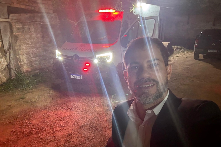 NILTON SOUZA: Fiscalização do vereador garante retorno da ambulância da UPA José Adelino