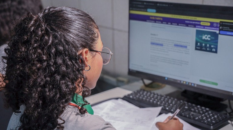 CONECTADOS: Mais de 2 mil escolas públicas vão receber internet de alta velocidade 