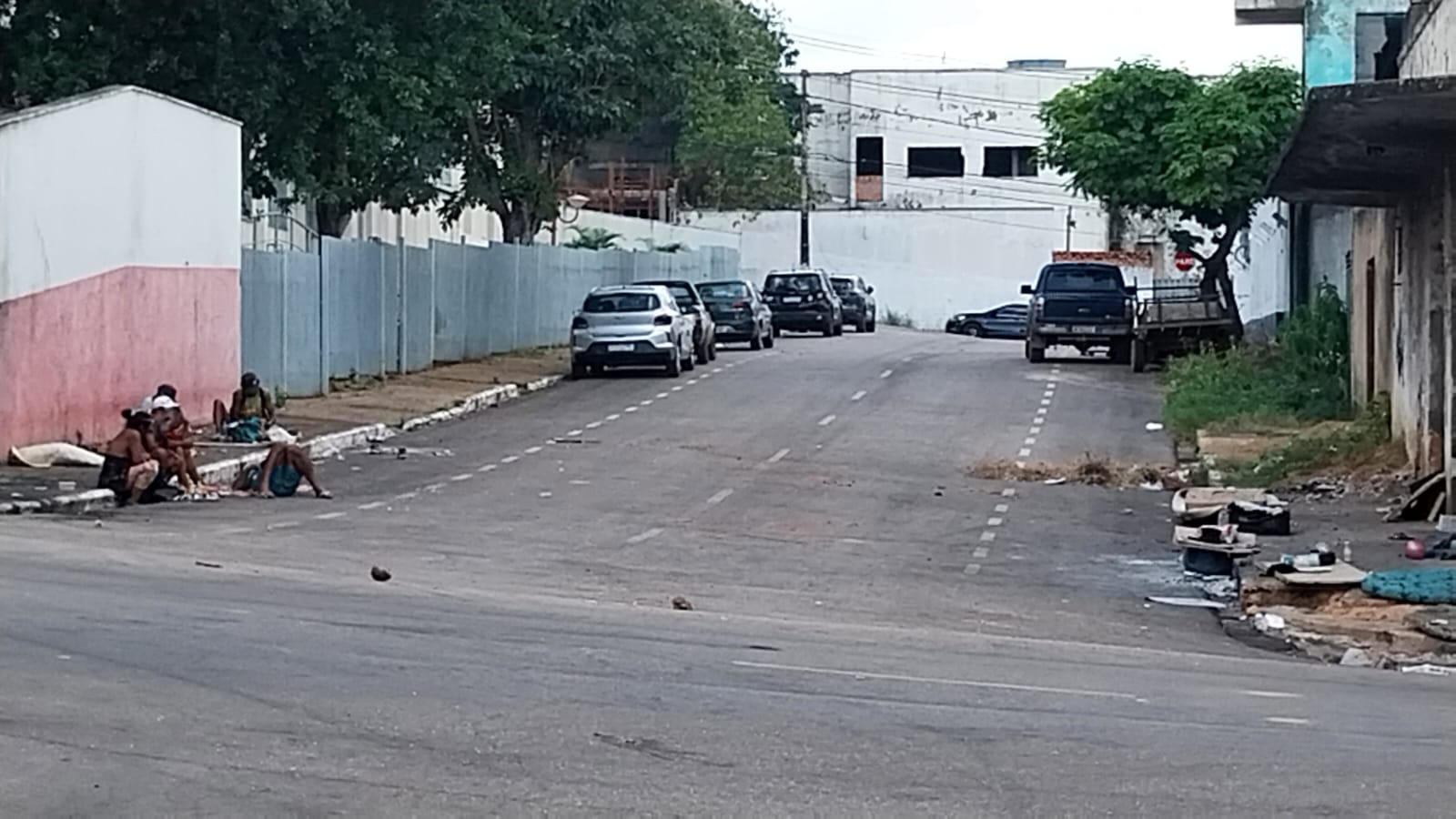 VIOLÊNCIA NO CENTRO: Usuários de drogas dominam o centro antigo de Porto Velho e causam pavor 