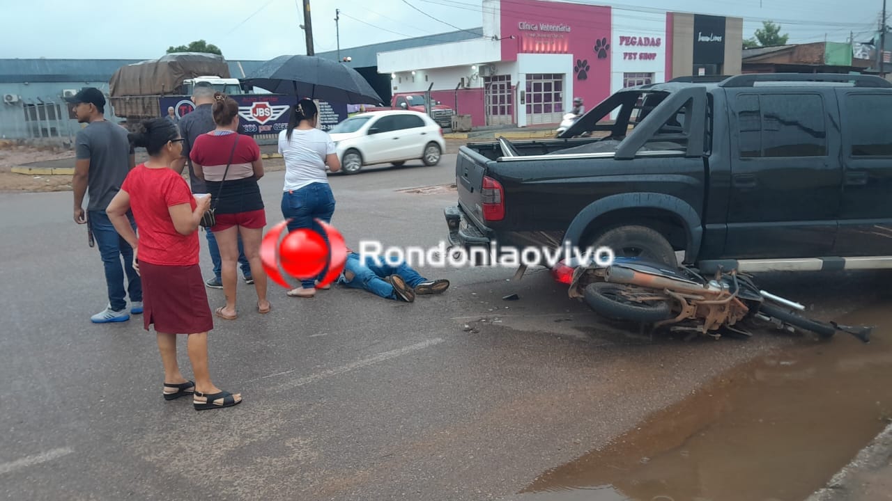 URGENTE: Batida entre moto e caminhonete deixa homem ferido na Rio de Janeiro 