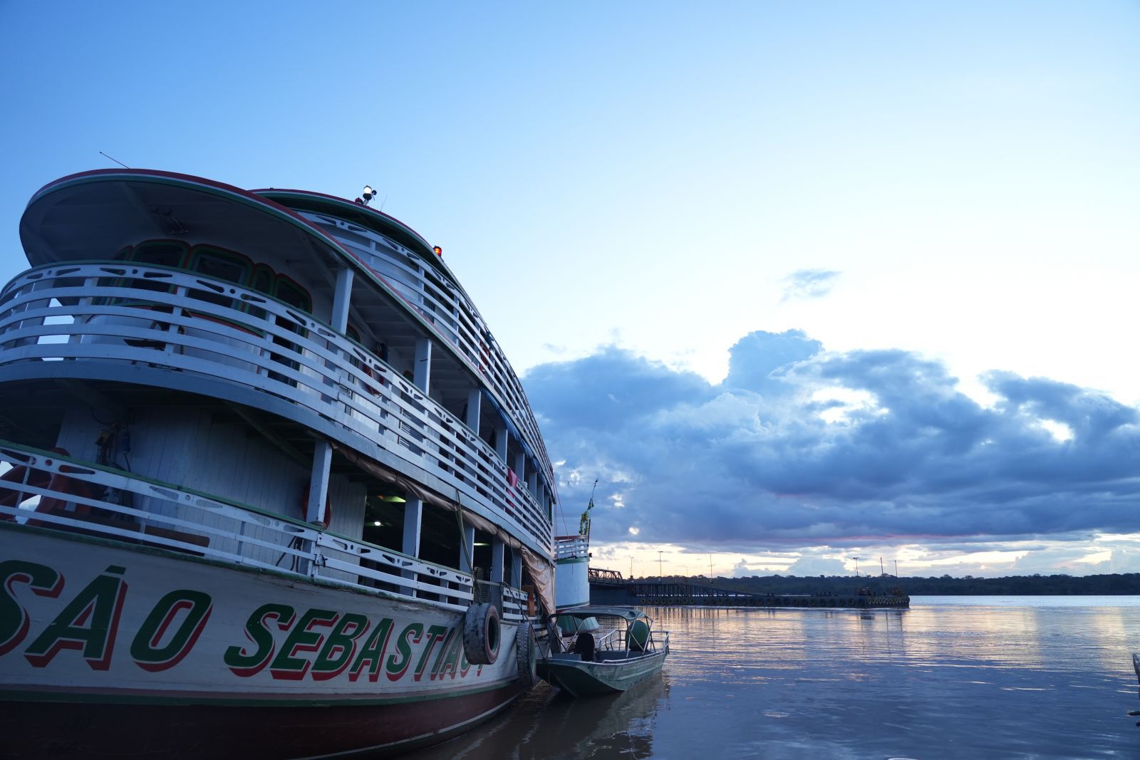 VALORIZAÇÃO DO TURISMO: Paulo Moraes Jr. rompe inércia e devolve passeios de barco à Madeira-Mamoré