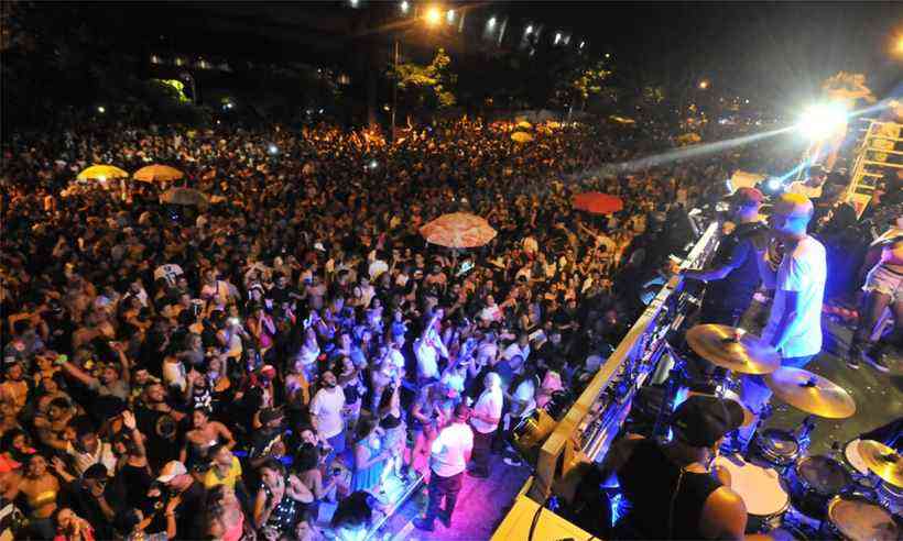 NESTE SÁBADO: Até que a noite vire dia vai sacodir a avenida pinheiro machado