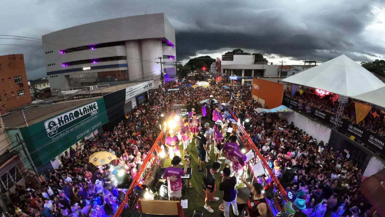 TURISMO E CULTURA; Carnaval 2026 deve bater recorde e movimentar R$ 18,6 bilhões