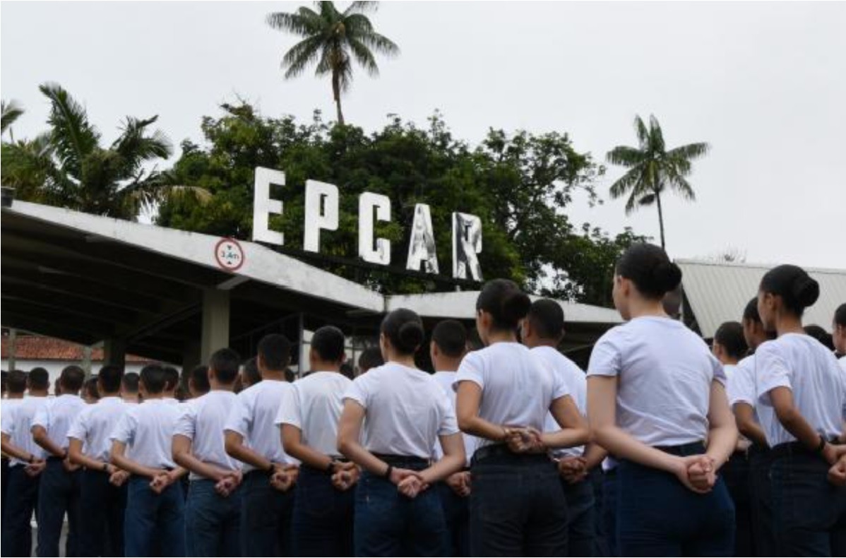 AERONAÚTICA: EPCAR - MG abre 150 vagas para o Curso Preparatório de Cadetes do Ar