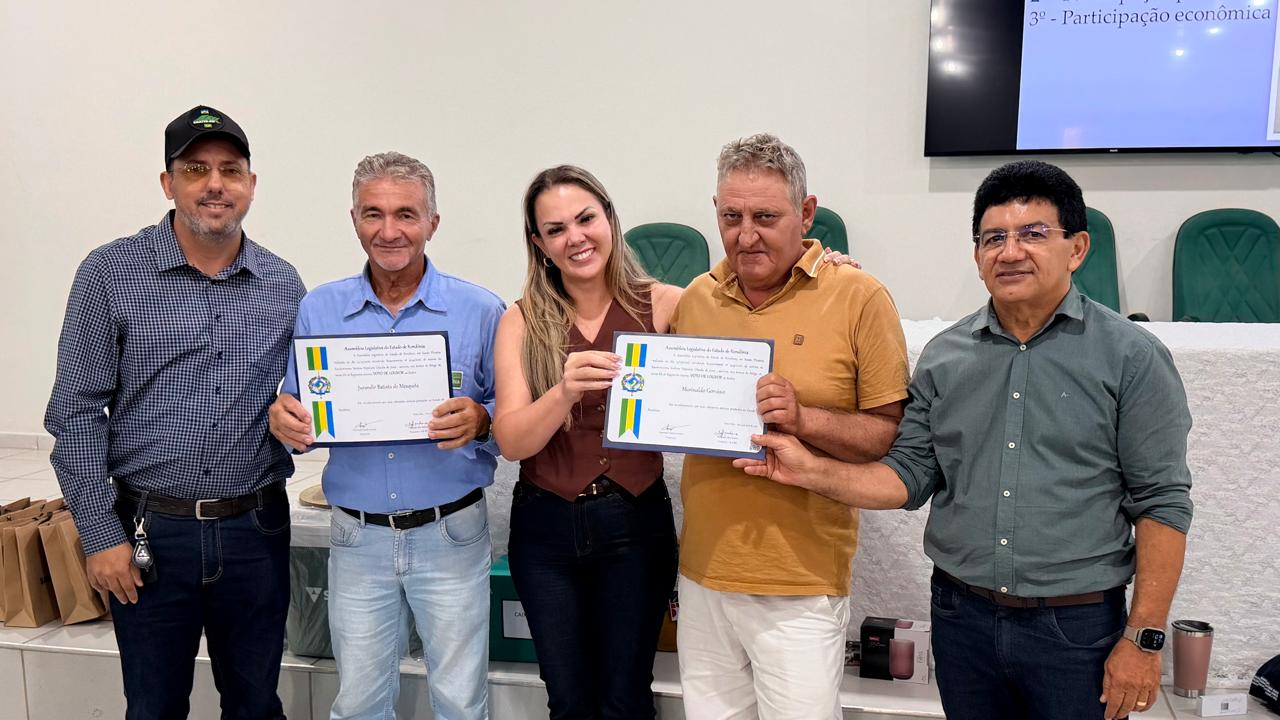 CLÁUDIA DE JESUS: Deputada homenageia ícones da agricultura familiar em encontro regional