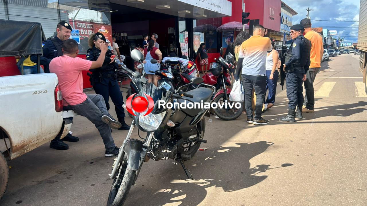 URGENTE: Mulher é atropelada na faixa de pedestre em frente de supermercado