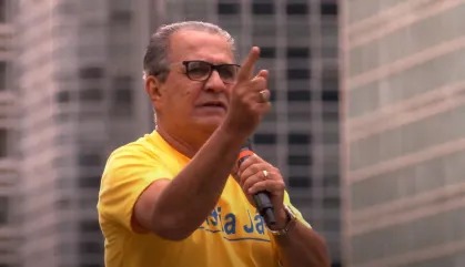 CAMBADA: STF torna Silas Malafaia réu por injúria contra generais do Exército