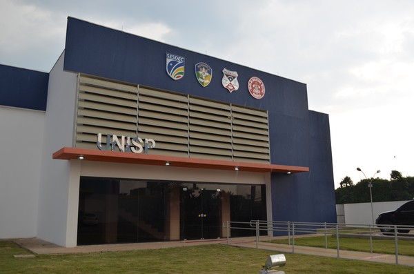 EM VILHENA: Adolescente é baleado após tentativa de furto e estado de saúde é grave