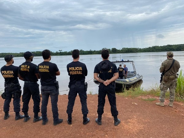 CUSTÓDIA: Polícia Federal nega furto de embarcação em Guajará-Mirim 