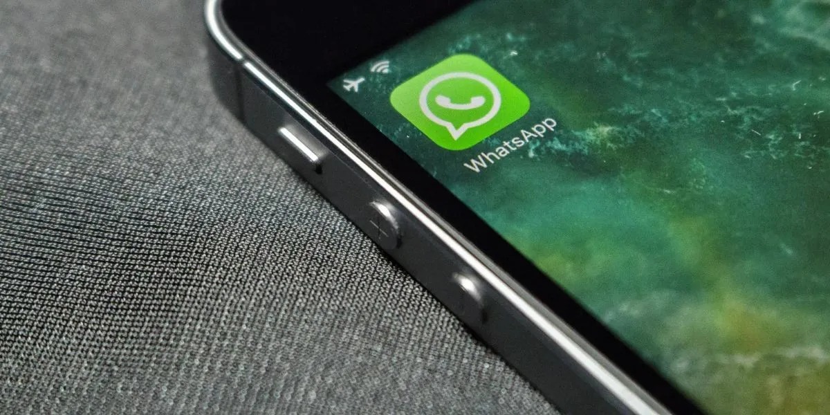 MANIPULOU IMAGENS: Justiça multa eleitor por divulgar notícia falsa contra Léo Moraes no WhatsApp