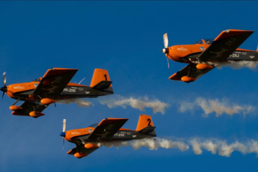ESPETÁCULO: Esquadrilha Fox leva apresentação de acrobacias aéreas gratuito a Ji-Paraná 