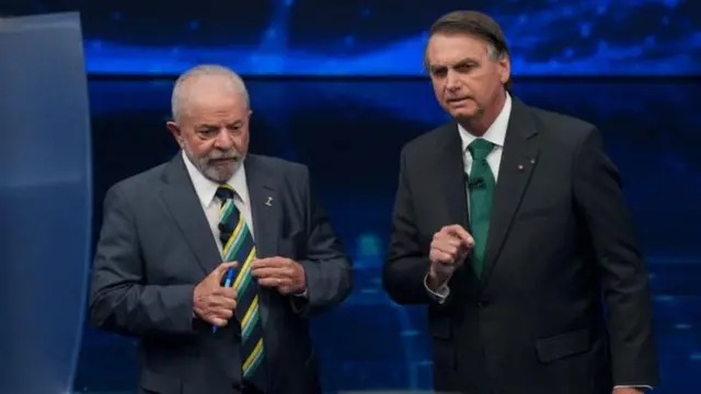 FILIAÇÕES FAKE: Além de Flávio no Missão já teve Lula no PL e Bolsonaro no PT 
