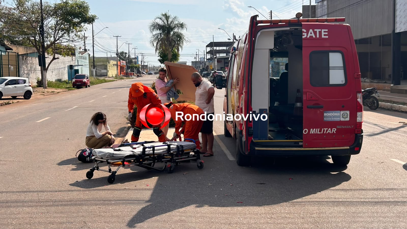 URGENTE: Mulher em moto fica ferida após grave acidente na Caúla
