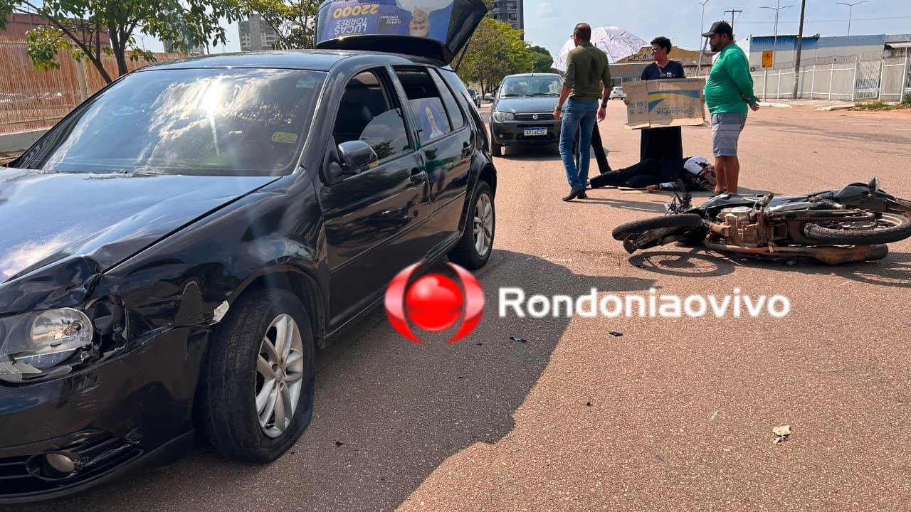 VÍDEO: Motociclista bate frente com carro ao desviar de veículo que avançou