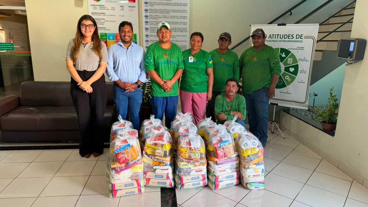 ECOPARQUE PVH: Cooperativa de reciclagem atingida por incêndio recebe cestas básicas