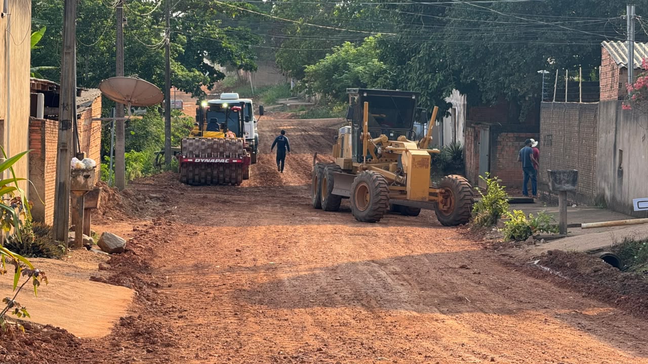EDIMILSON DOURADO: Vereador fiscaliza ruas e cobra melhorias no Cidade do Lobo
