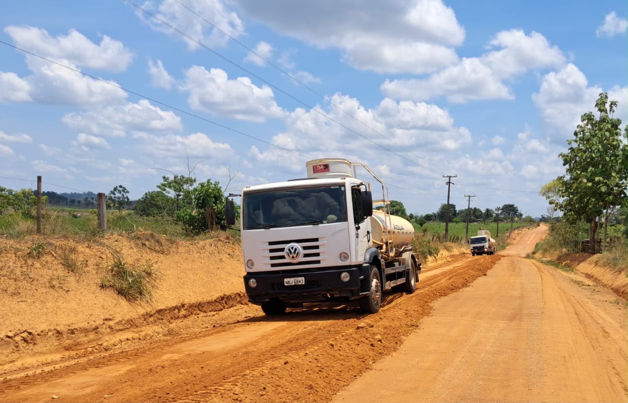 ALEX REDANO: Recuperação da RO-010 beneficia Monte Negro e Cacaulândia