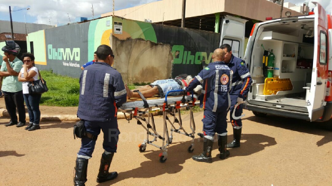 COLISÃO: Mulher em carro provoca grave acidente e deixa casal ferido