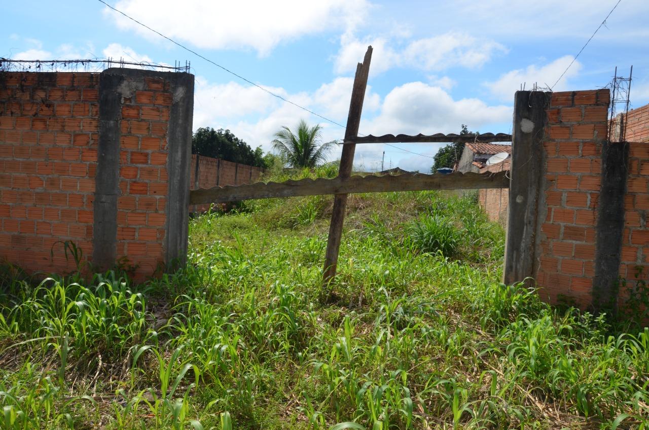 SUJEIRA: Prefeitura multou quase 400 proprietários de terrenos baldios