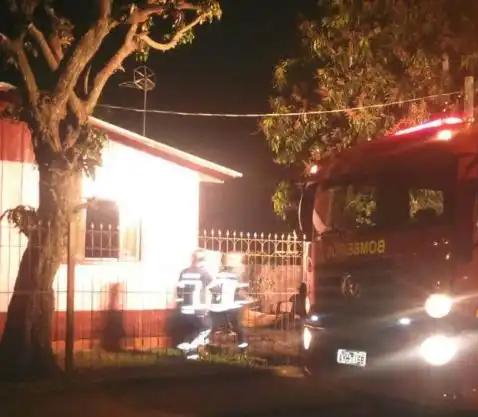 INCÊNDIO CRIMINOSO: Homem é preso suspeito de colocar fogo na residência de vizinho