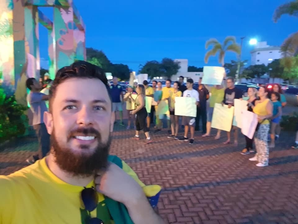 FRACO: Manifestação do MBL em RO conta com menos de 30 pessoas