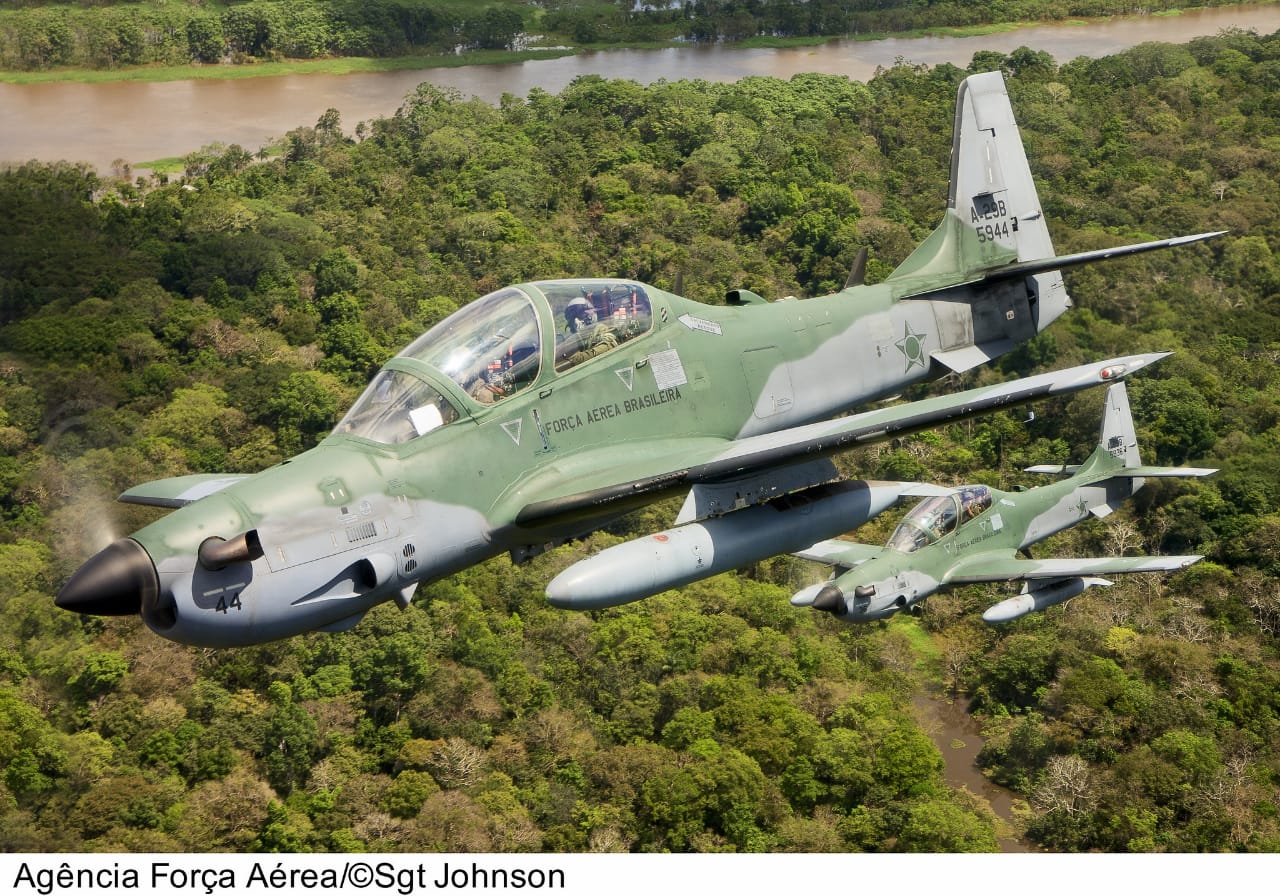 22 DE ABRIL: Ala 6 realiza cerimônia de comemoração ao Dia da Aviação de Caça