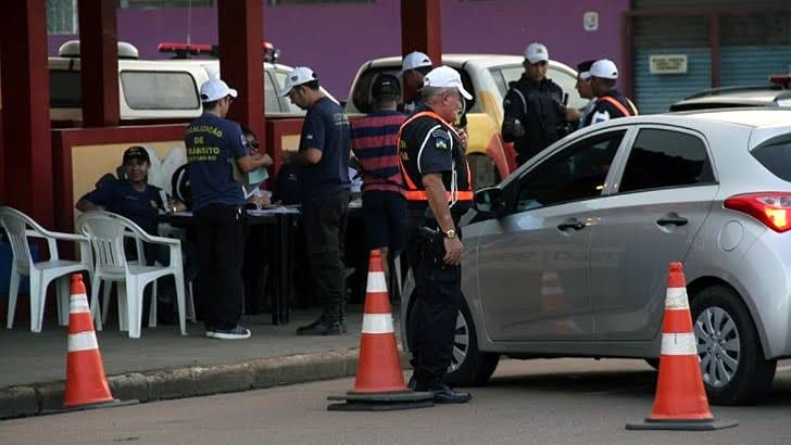 LEI SECA: Operação segue prendendo motoristas que dirigem alcoolizados